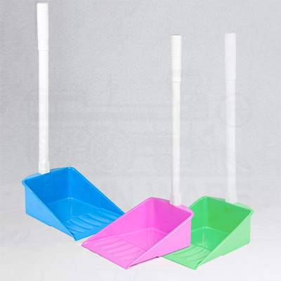 Wholesaler and OEM manufacturer long-handled plastic dustpans with white handles and pink green blue assorted color scoops in Thailand