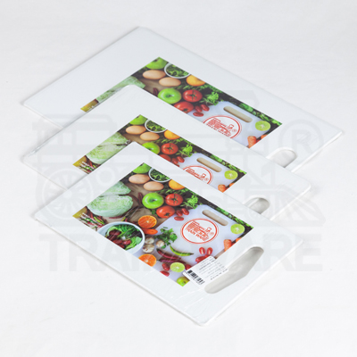 Wholesaler and OEM food grade plastic cutting boards factory, sizes 25cm, 28cm, and 32cm with TIS standard with custom plastic chopping board manufacturing service in Thailand